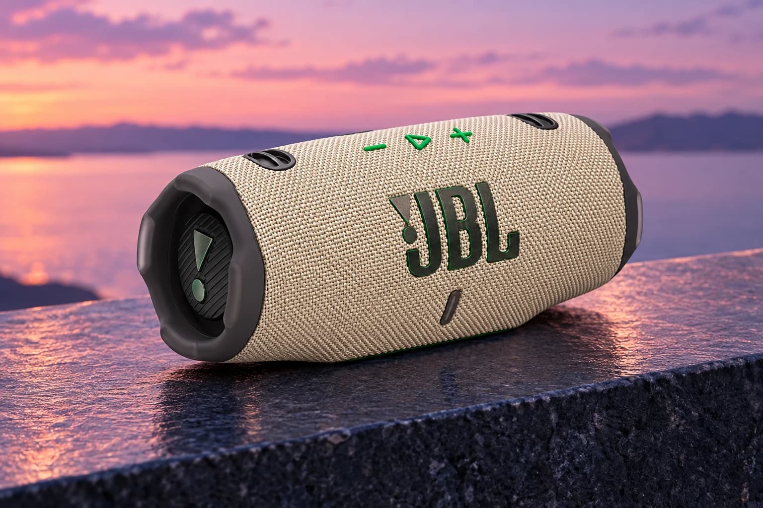 JBL Charge 6, Sand / Charge 6, in an FPC setting